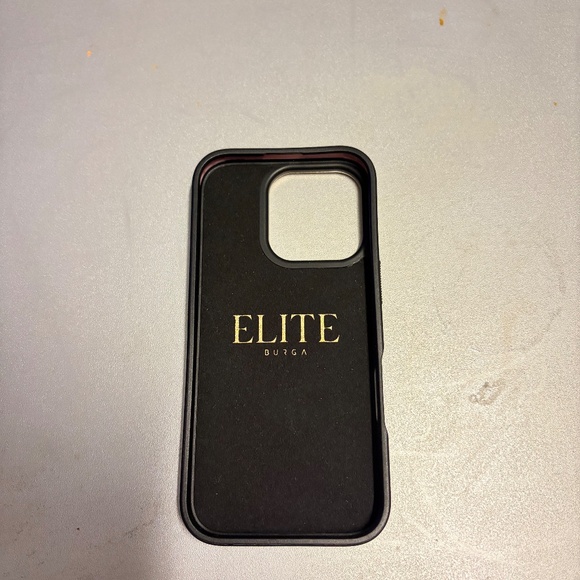 iPhone 16 pro case for sale - Picture 4 of 4
